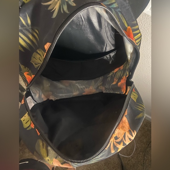 Dickies Floral Backpack - Picture 2 of 3